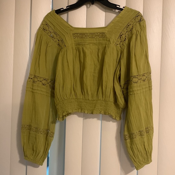 Shirt - Picture 2 of 3